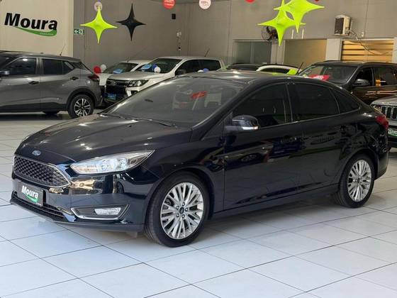 FORD FOCUS 2.0 SE 16V FLEX 4P POWERSHIFT